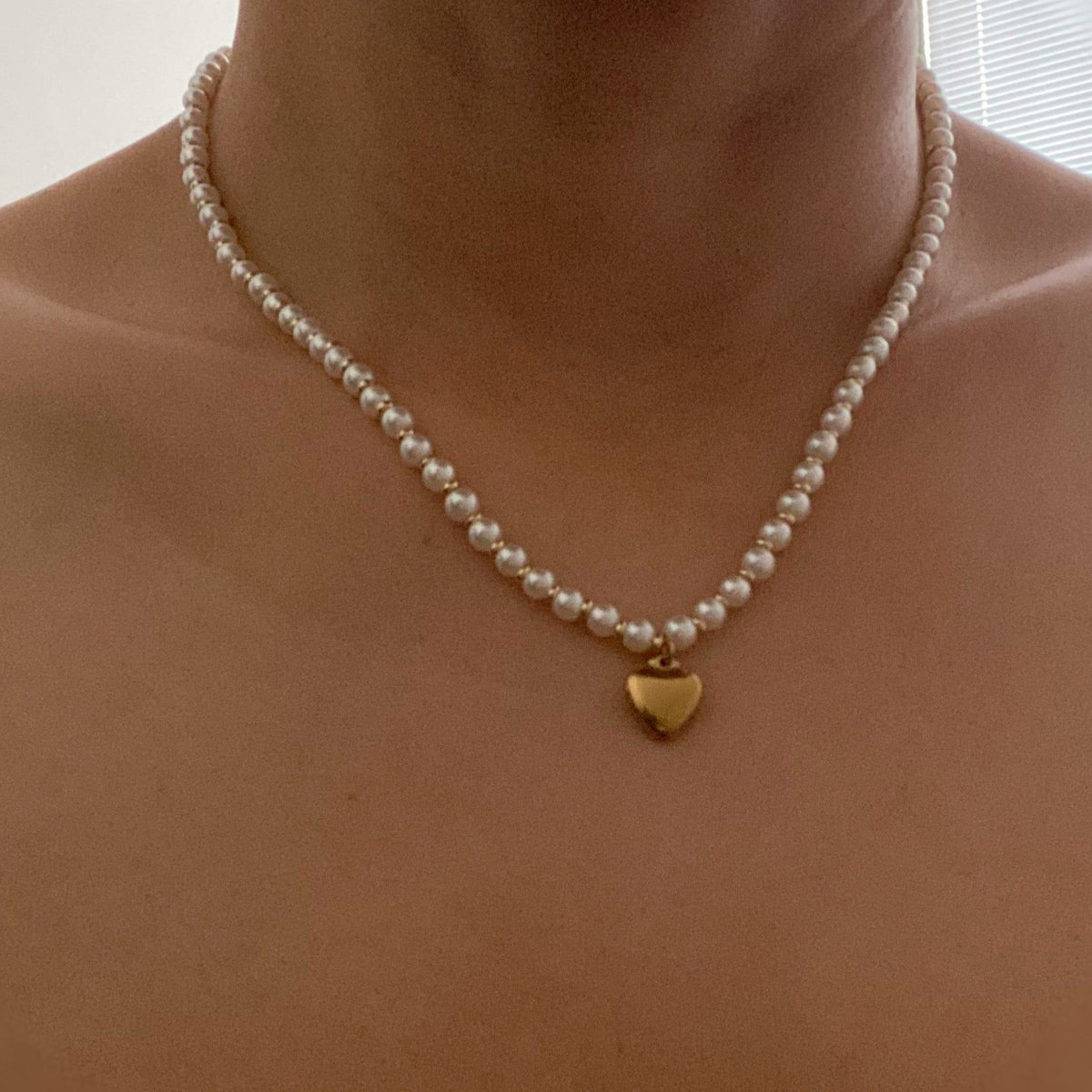 560273671