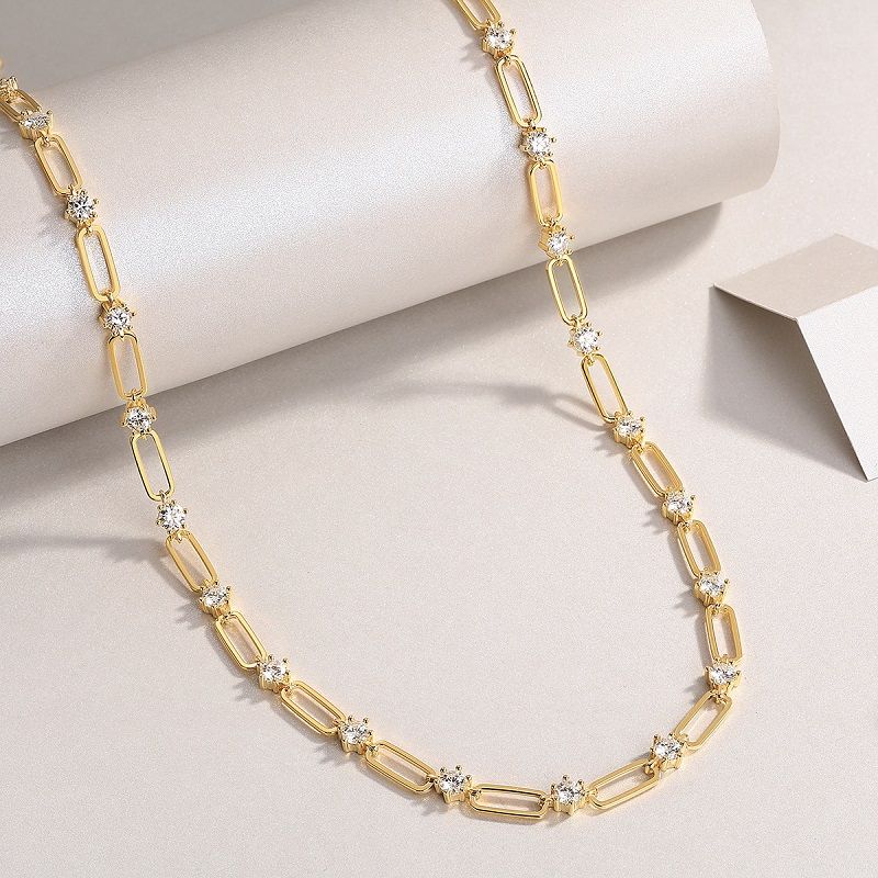 560266001
