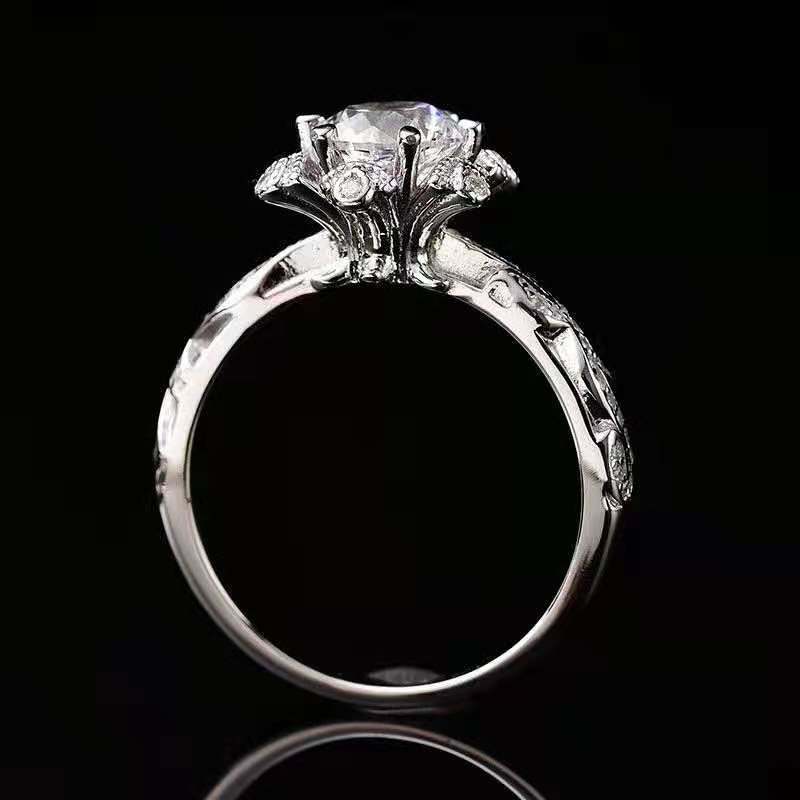 Genuine Moissanite Luxury Inlaid Romantic First Snow Diamond Ring